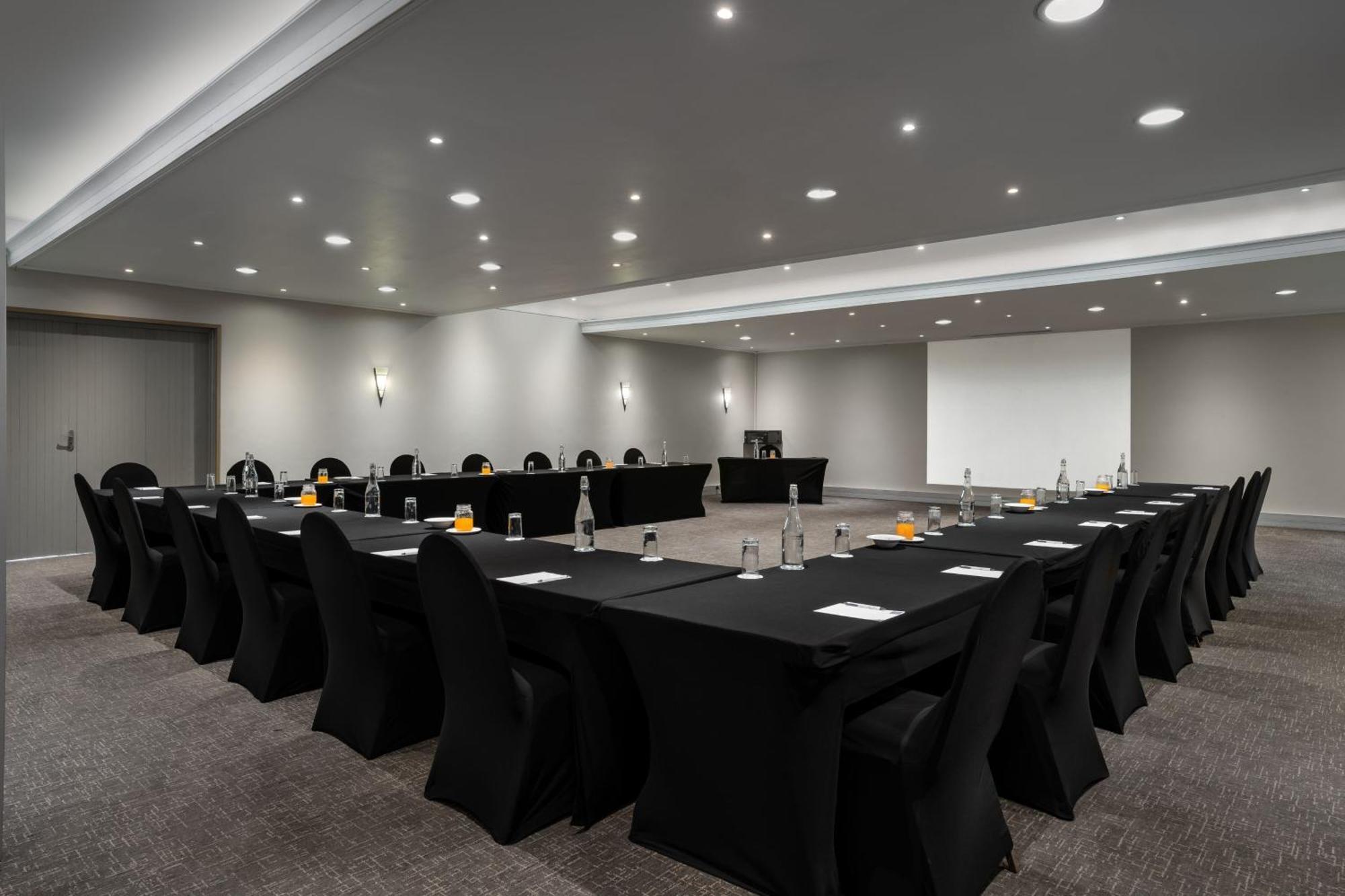 Protea Hotel By Marriott Karridene Beach Amanzimtoti Zewnętrze zdjęcie