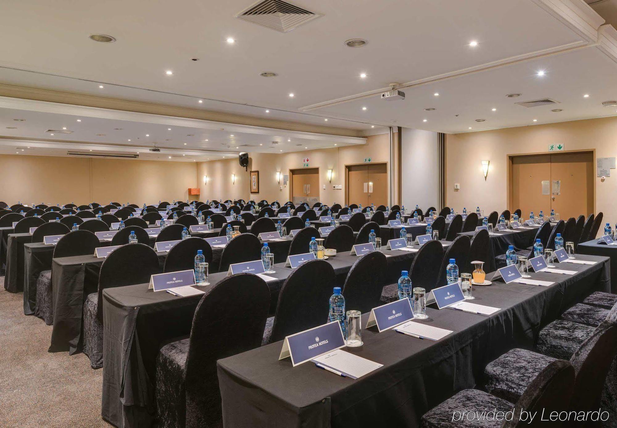 Protea Hotel By Marriott Karridene Beach Amanzimtoti Zewnętrze zdjęcie