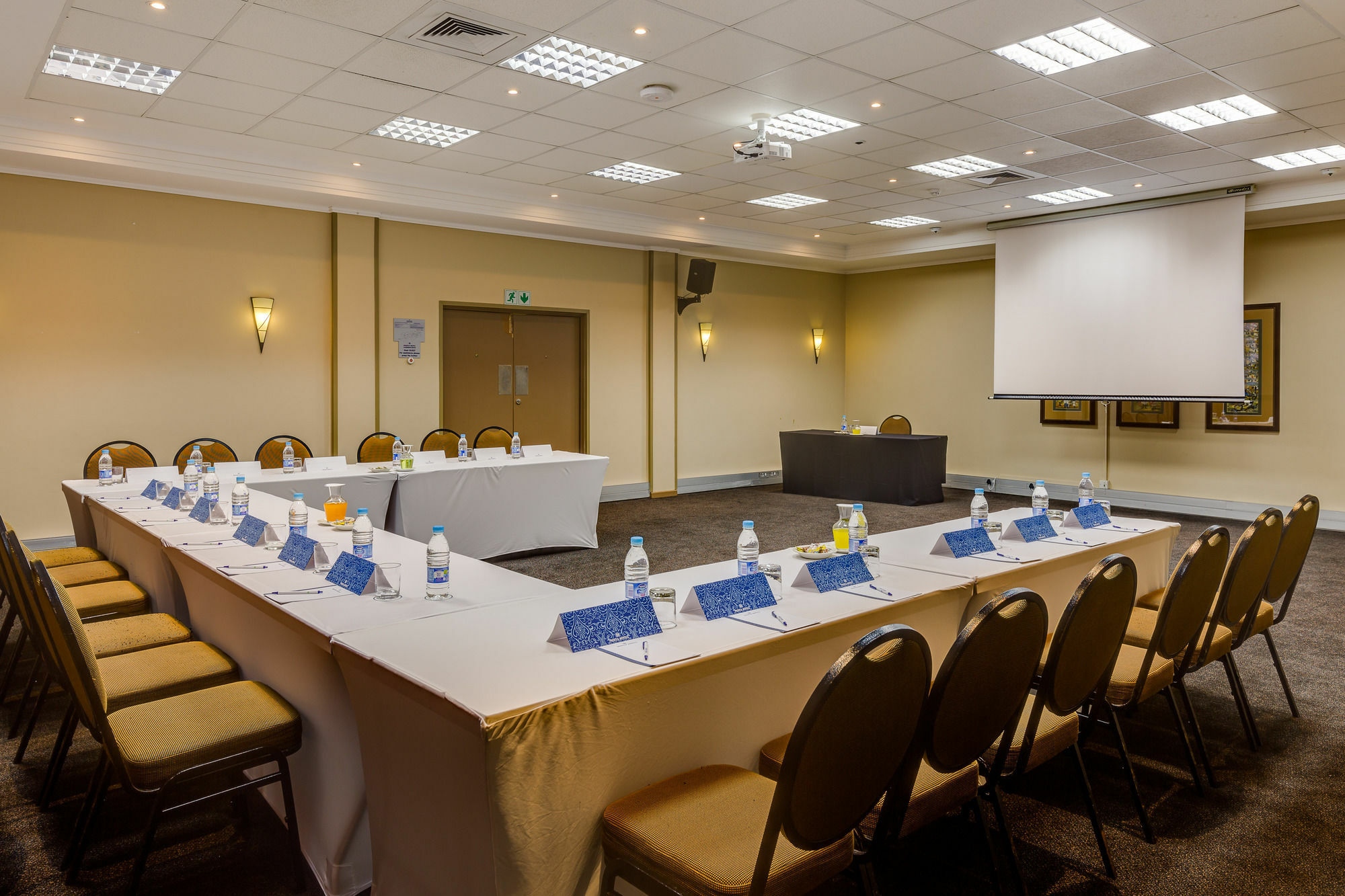 Protea Hotel By Marriott Karridene Beach Amanzimtoti Zewnętrze zdjęcie