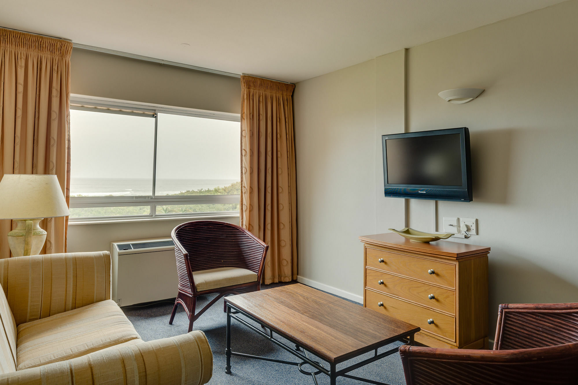 Protea Hotel By Marriott Karridene Beach Amanzimtoti Zewnętrze zdjęcie