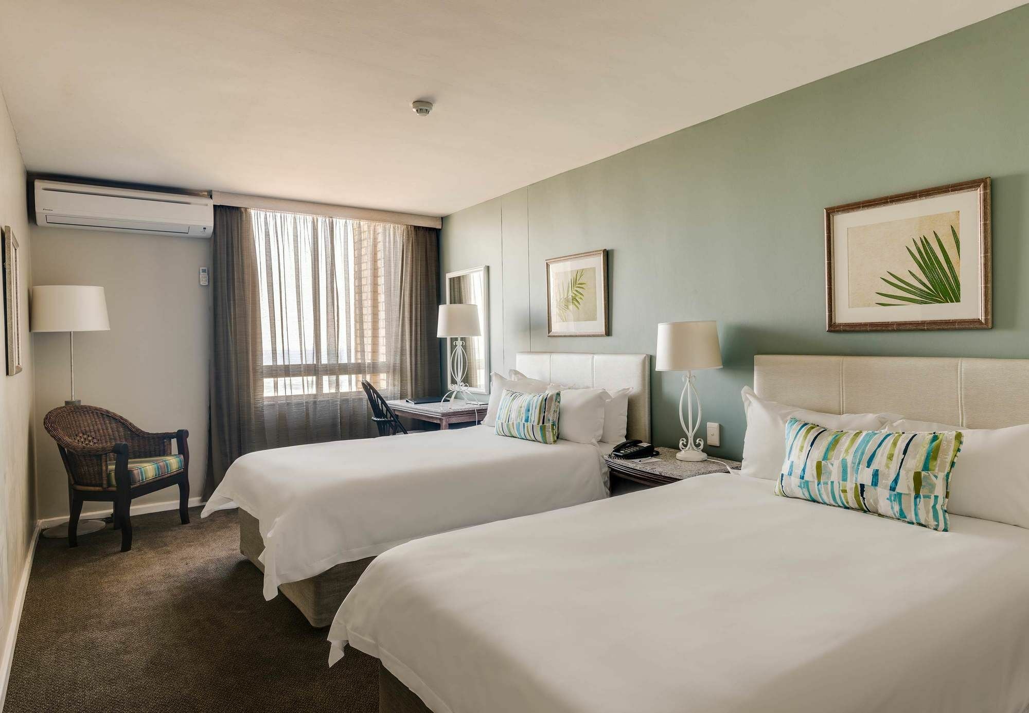 Protea Hotel By Marriott Karridene Beach Amanzimtoti Zewnętrze zdjęcie